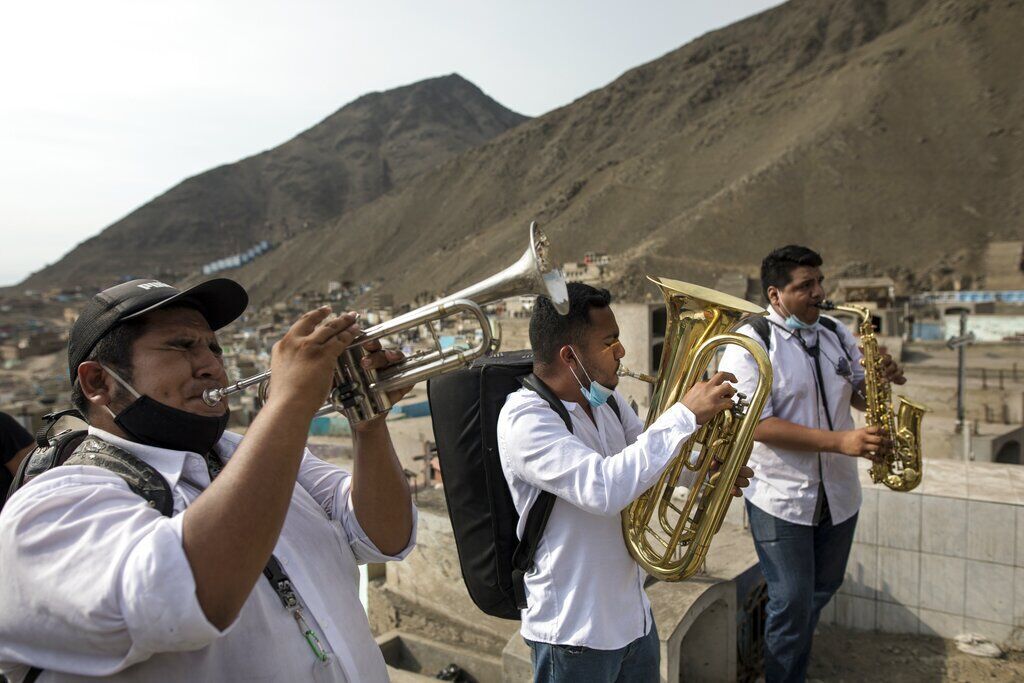 APTOPIX Virus Outbreak Peru